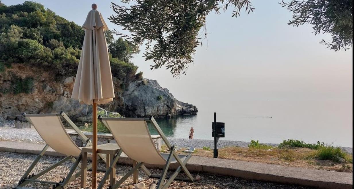 Beachfront Pelion Getaways - Palia Damouchari Suites Bagian luar foto