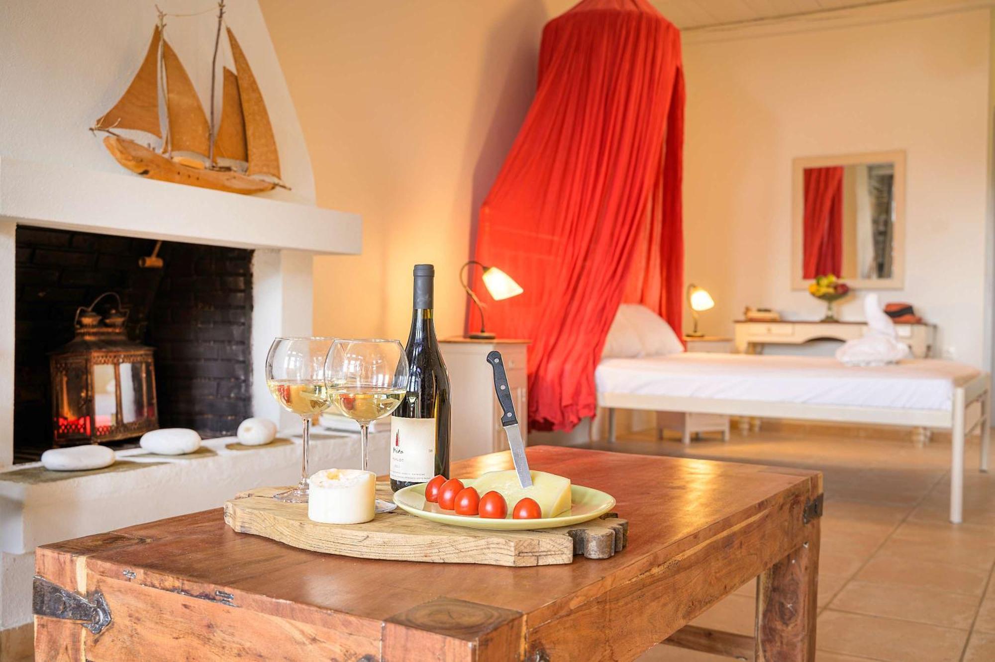 Beachfront Pelion Getaways - Palia Damouchari Suites Bagian luar foto