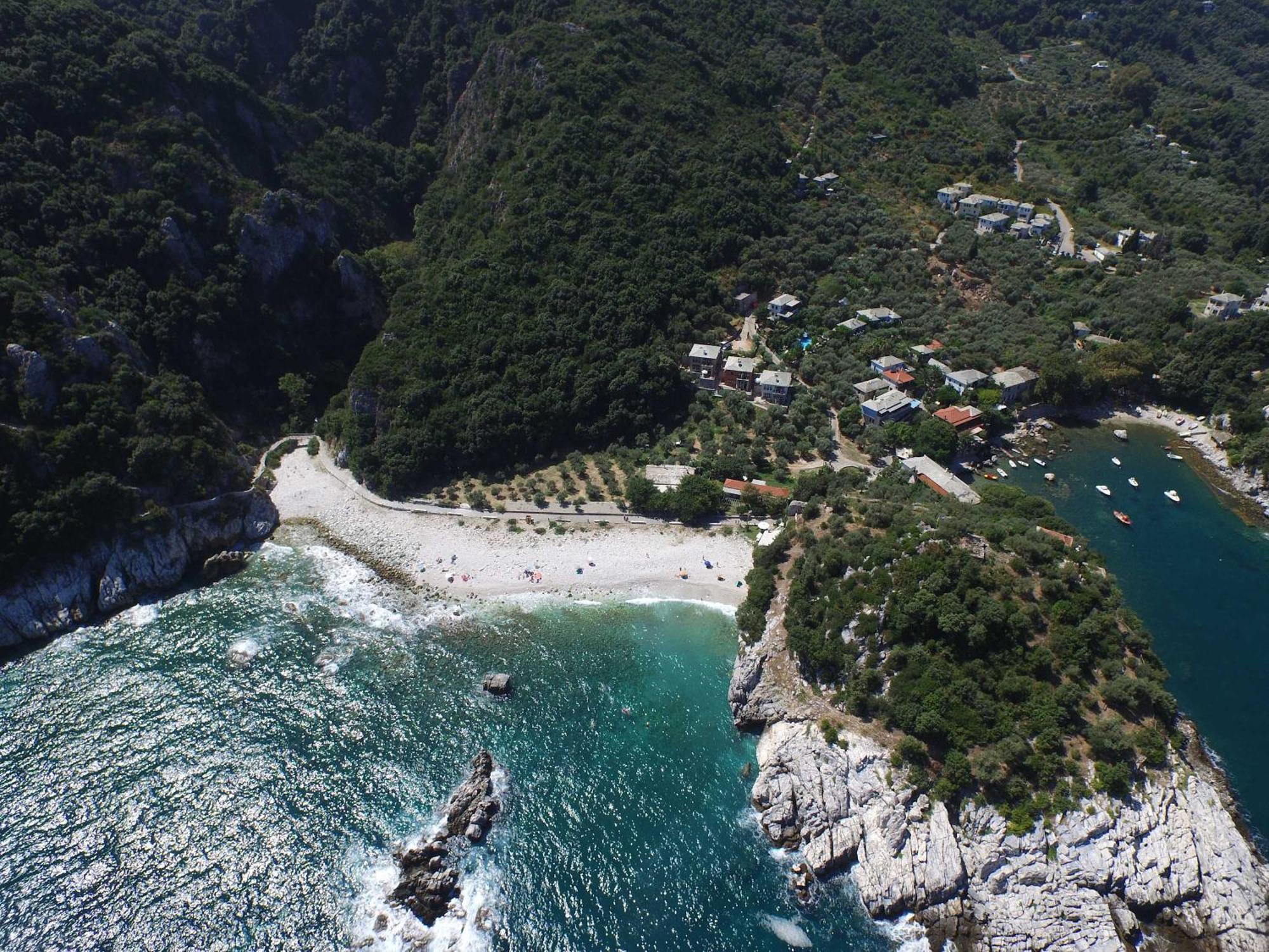 Beachfront Pelion Getaways - Palia Damouchari Suites Bagian luar foto